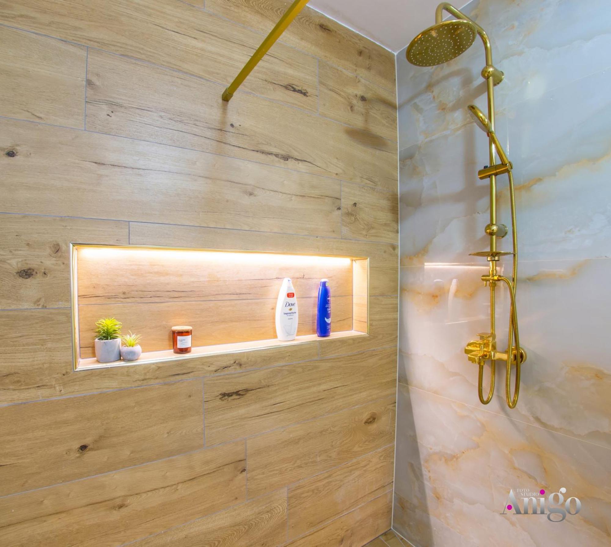 Luxury Apartment Black And Gold Мостар Экстерьер фото